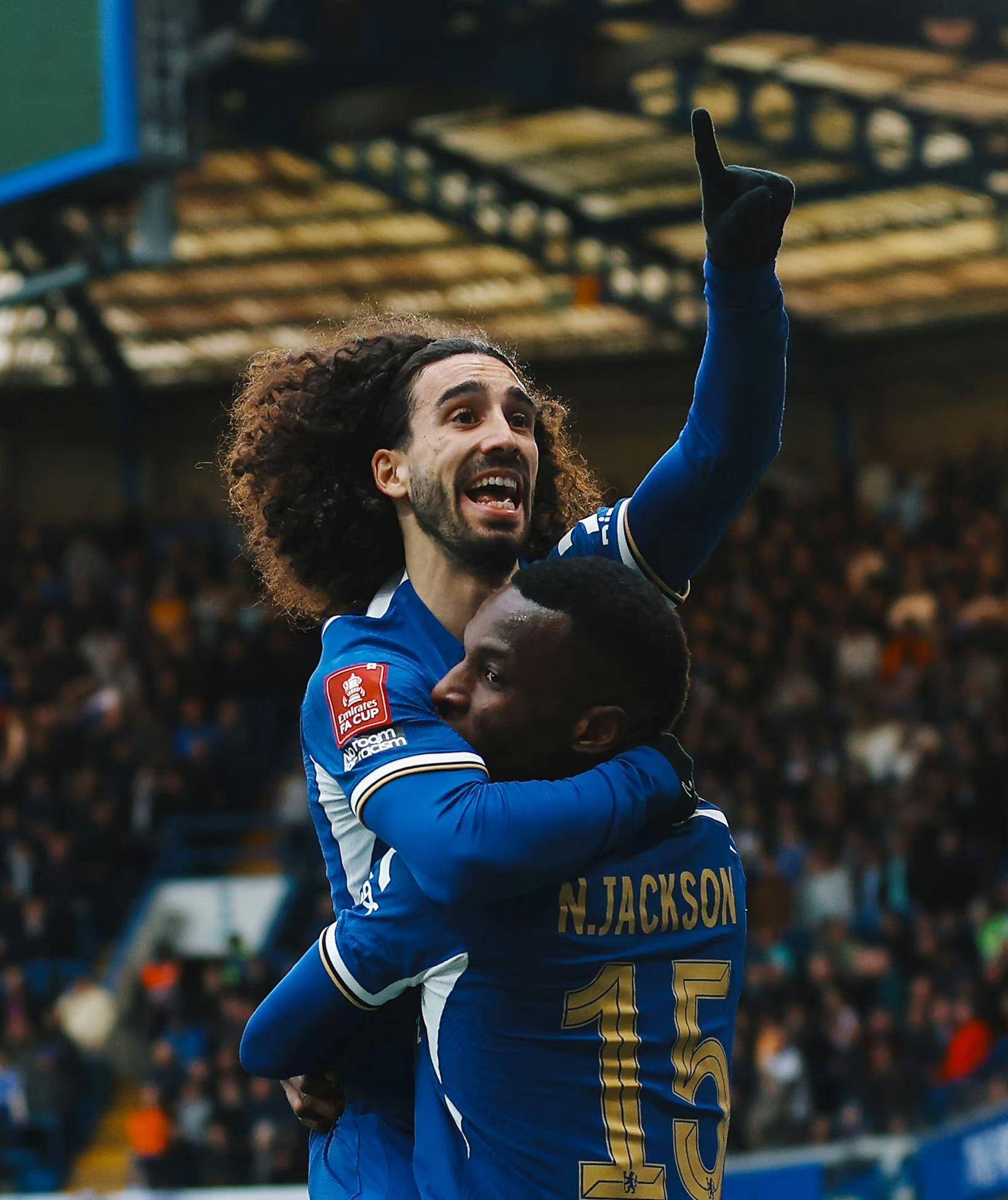 星空-关于切尔西发布备战花絮，冲刺阶段主帅复盘，德国杯任务艰巨，赛季目标并未改变的信息-星空