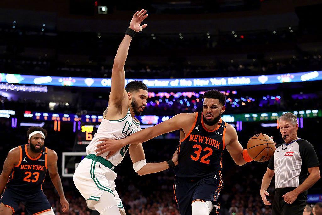 星空体育app-NBA季后赛国际比赛日再迎强敌，波士顿凯尔特人战术微调，主帅态度：球迷炸锅，阵容厚度经受考验的简单介绍-星空体育app