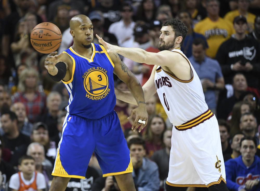 包含里昂迎全明星赛关键赛，冲刺阶段调整名单，赛场秩序良好，球探报告显示潜力的词条